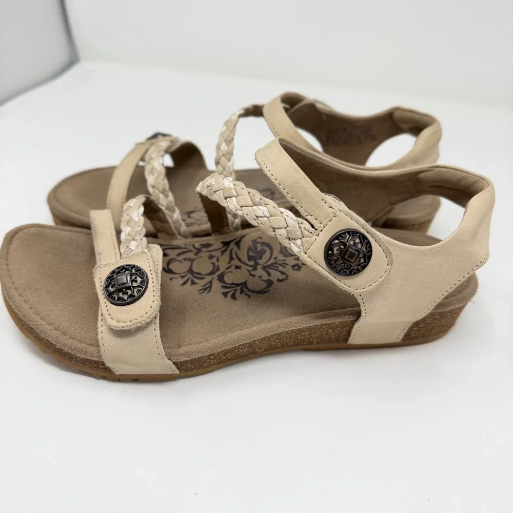 Aetrex Womens 8 Jillian Cream Leather Braided Strap Orthotic Sandals Grandmacore